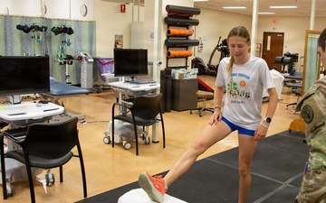 With Tripler Physical Therapy team, a student athlete turns injury into Hawaii cross-country glory