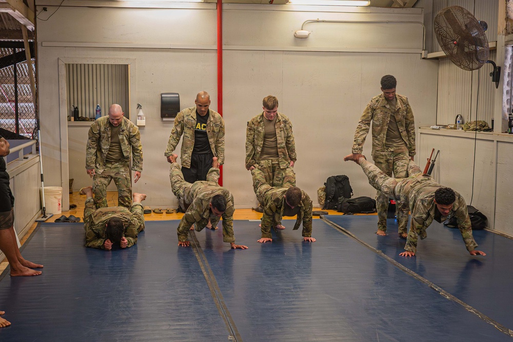 94th AAMDC Soldiers Complete Combatives Course