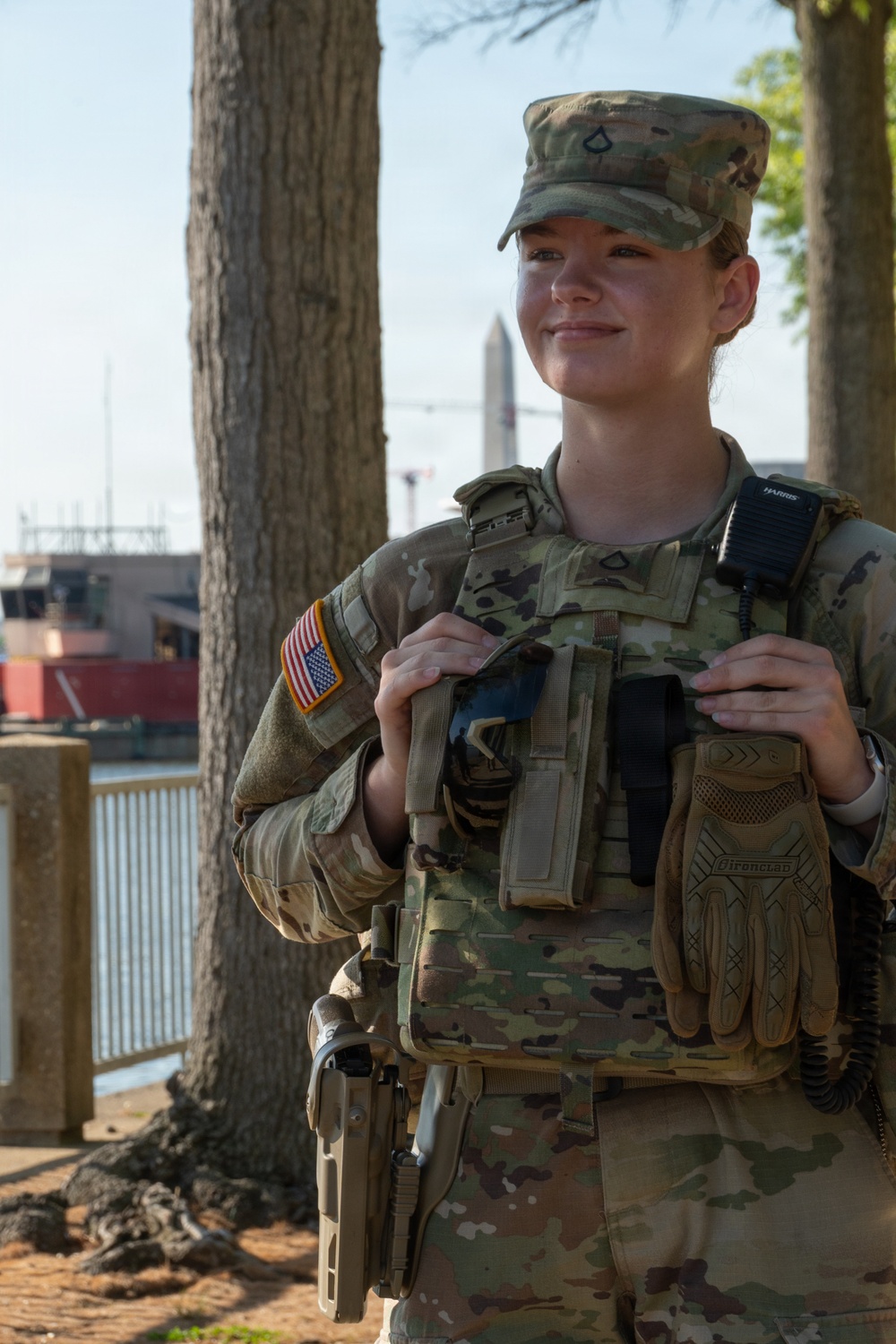 Georgia chaplain visits JTF - DC at waterfront