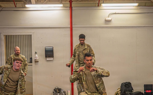 94th AAMDC Soldiers Complete Combatives Course