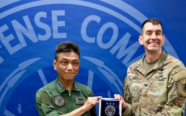 38th Air Defense Artillery Brigade Leadership Visit Japan's Air Defense Command