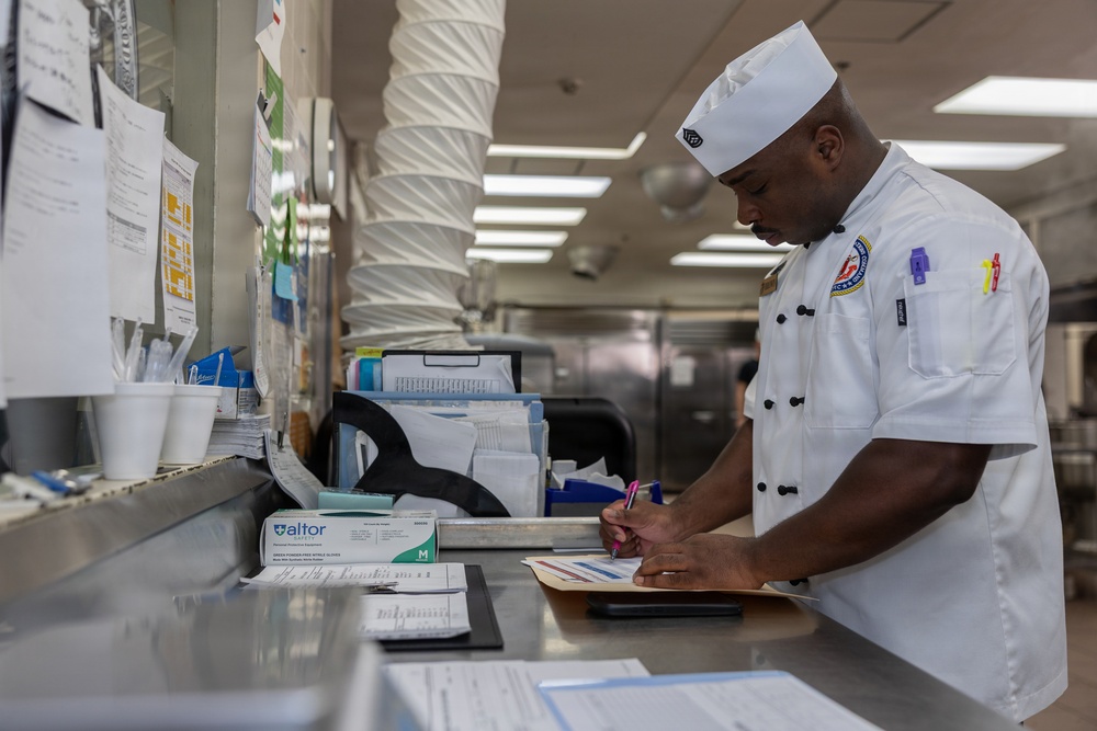MCAS Futenma hosts the 3rd Quarter Chef of the Quarter Completion