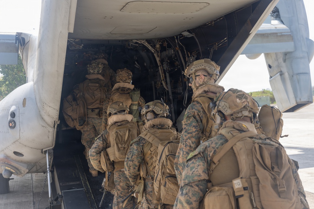 Balikatan 2026: U.S. Marine Rotational Force – Darwin positions in Aporawan
