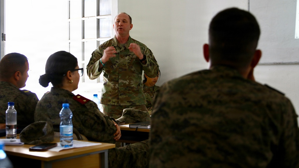 US and Tunisian Armed Forces conduct medical academics at AL26