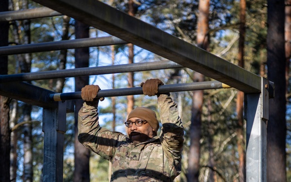 7th MSC Soldiers Compete in Best Squad Competition