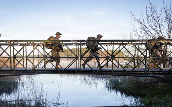 7th MSC Soldiers Compete in Best Squad Competition