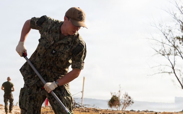 Boxer ARG Sailors and Marines Conduct Community Relations Event