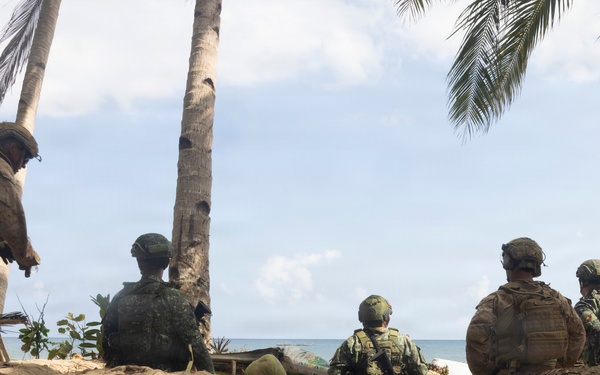 Balikatan 2026: U.S. Marines, Philippine marines conduct live-fire exercise