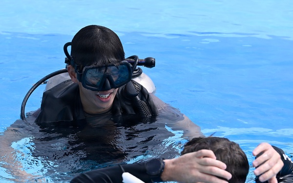 Combat Dive Qualification Course Training