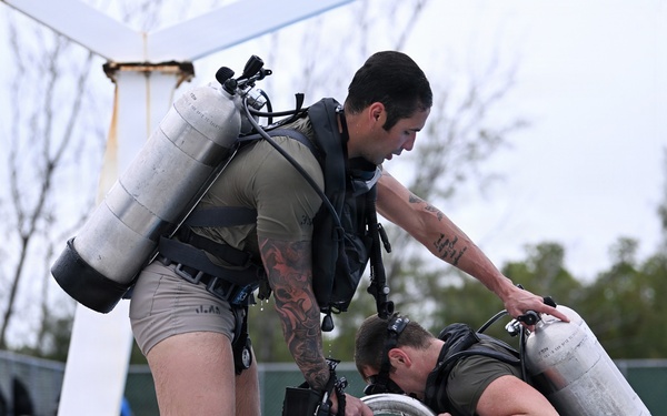Combat Dive Qualification Course Training