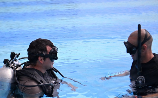 Combat Dive Qualification Course Training