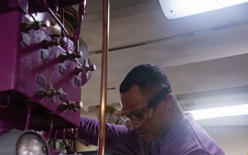 Boxer Sailors Maintain Fuel Station