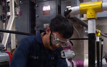 Boxer Sailors Maintain Fuel Station