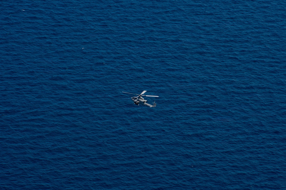 Boxer ARG Conducts Surigao Straight Transit