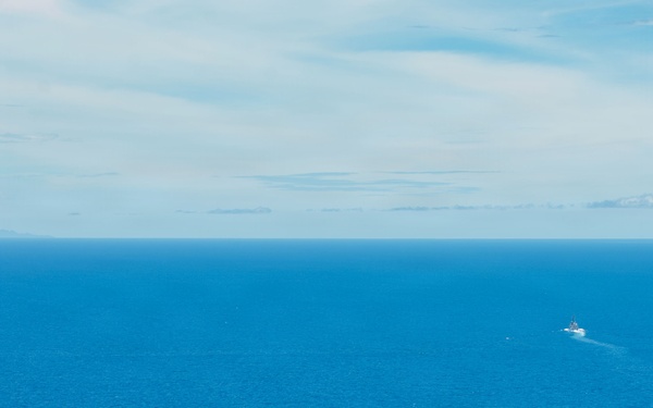 Boxer ARG Conducts Surigao Strait Transit