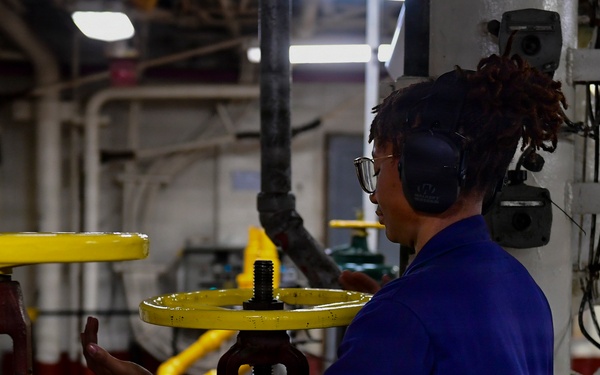 Boxer Sailors Maintain Electrical and Engine Spaces