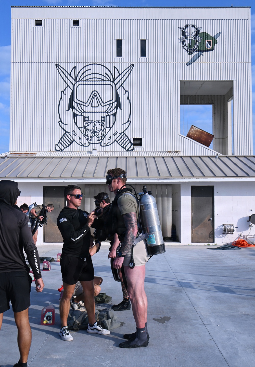 Open-Circuit Training at the Combat Dive Qualification Course