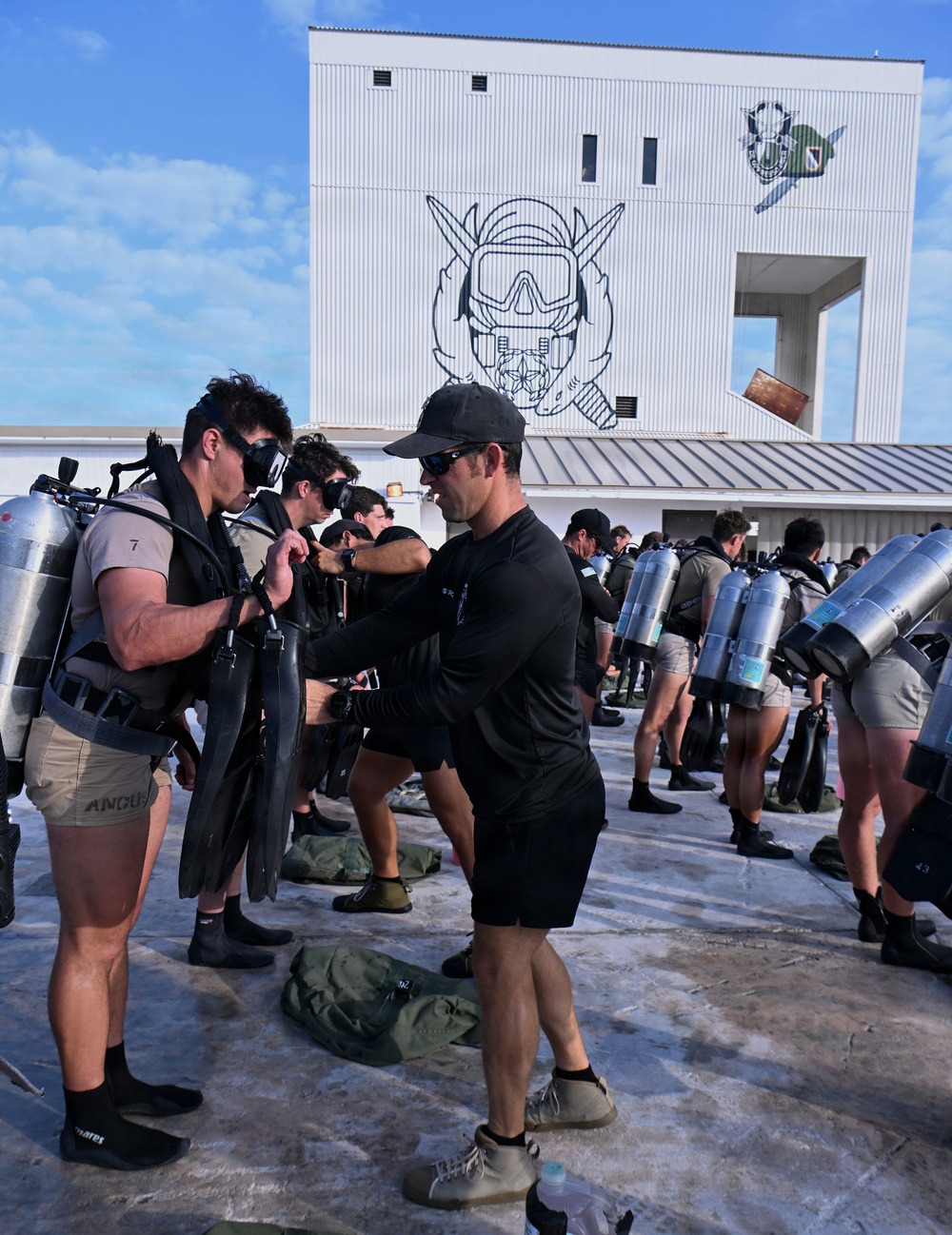 Open-Circuit Training at the Combat Dive Qualification Course