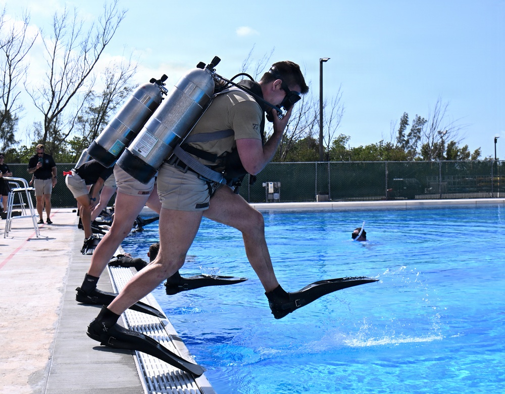 Open-Circuit Training at the Combat Dive Qualification Course