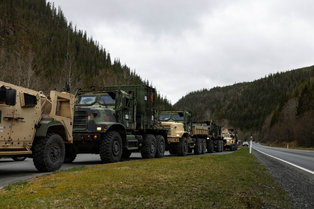 Combat Logistics Battalion 24 Showcases Unit Readiness through Long-Range Convoy