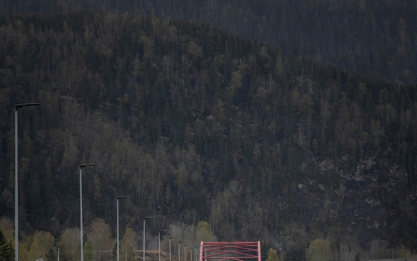 Combat Logistics Battalion 24 Showcases Unit Readiness through Long-Range Convoy
