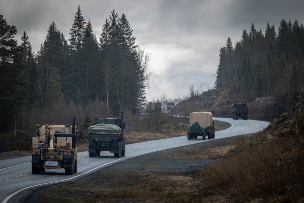 Combat Logistics Battalion 24 Showcases Unit Readiness through Long-Range Convoy