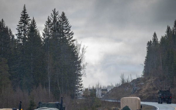 Combat Logistics Battalion 24 Showcases Unit Readiness through Long-Range Convoy