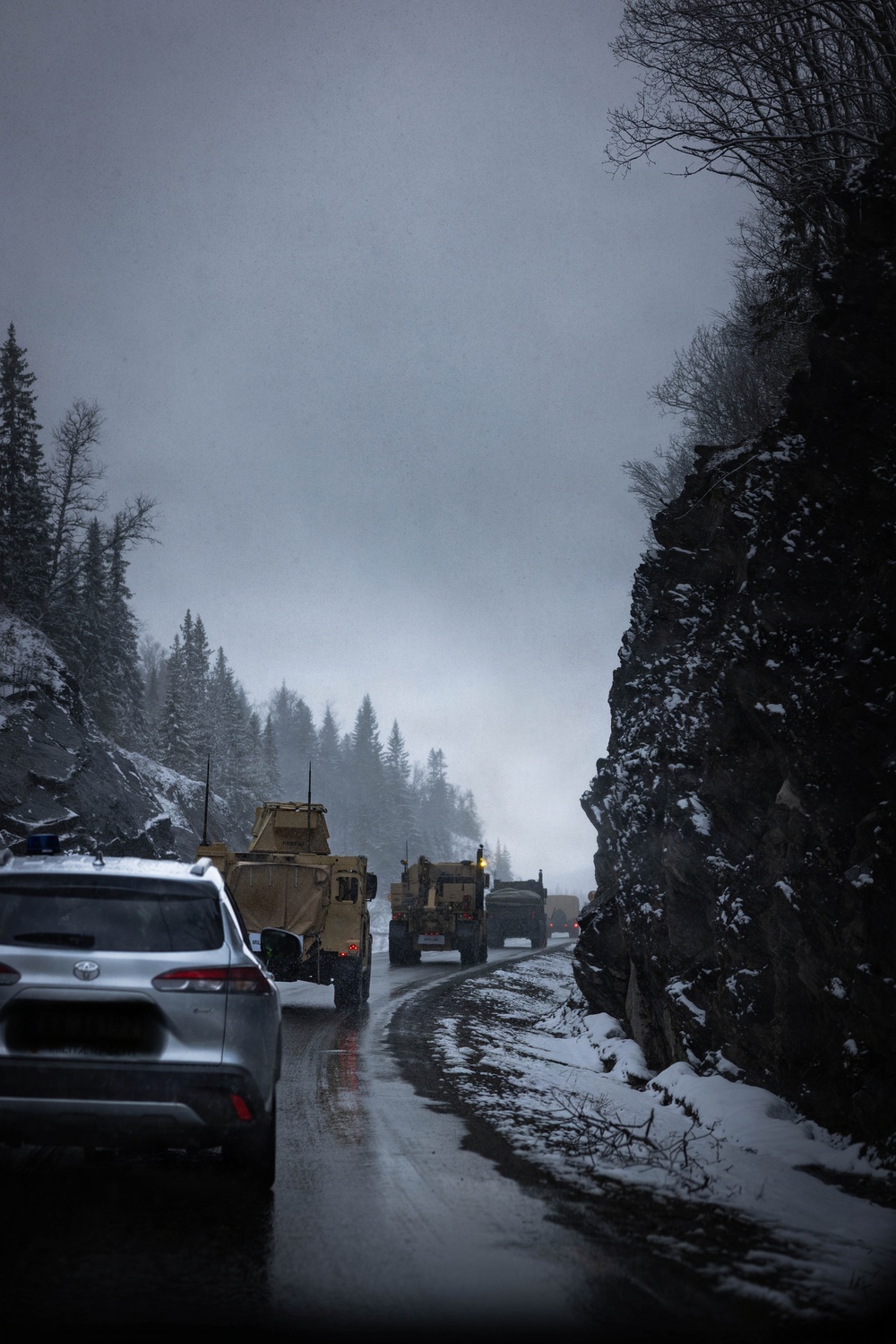 Combat Logistics Battalion 24 Showcases Unit Readiness through Long-Range Convoy