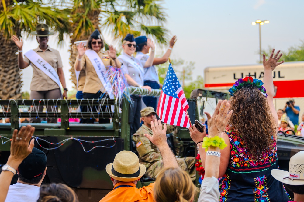 Fiesta Flambeau Parade