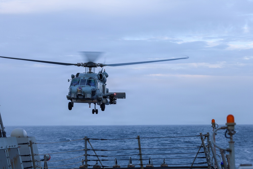 USS Thomas Hudner (DDG 116) Conducts Flight Operations