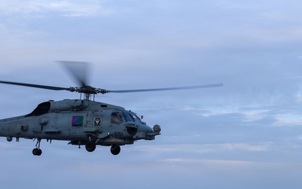 USS Thomas Hudner (DDG 116) Conducts Flight Operations