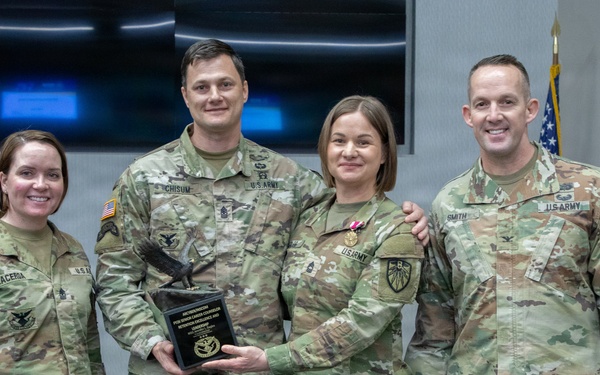 ARCYBER, INSCOM NCO Named Senior Career Counselor of the Year