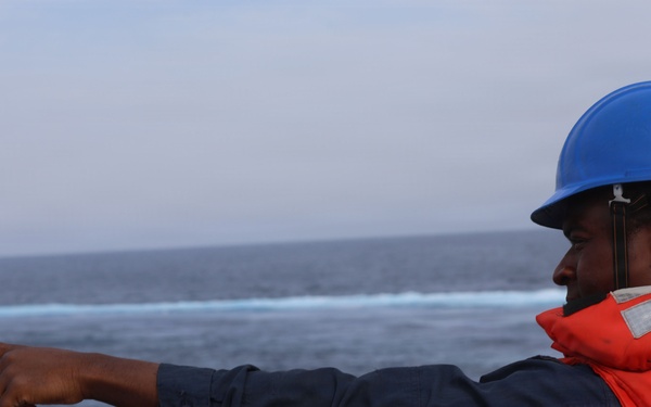 USS Thomas Hudner (DDG 116) Conducts Man Overboard Drill