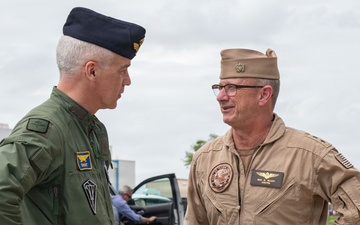 Chief of Swedish Air Force Visits CNATRA Headquarters