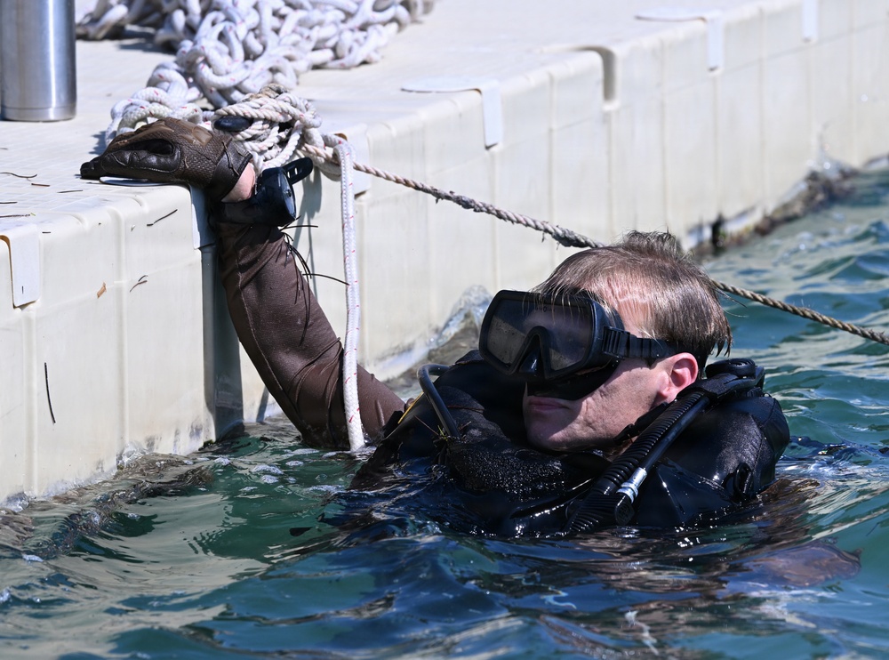 Combat Diver Qualification Course Students Training in Key West