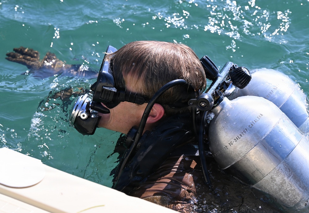 Combat Diver Qualification Course Students Training in Key West