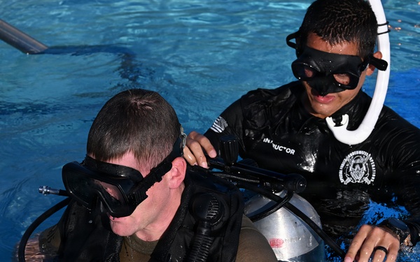 Combat Diver Qualification Course Students Training in Key West
