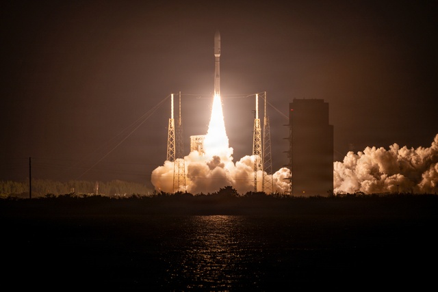 Atlas V launches Leo 6 Mission Launches from Cape Canaveral Space Force Station
