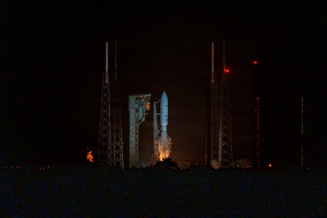 Atlas V launches Leo 6 Mission Launches from Cape Canaveral Space Force Station