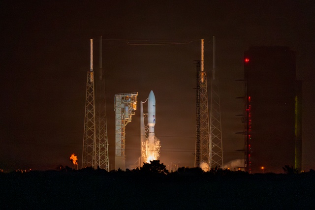 Atlas V launches Leo 6 Mission Launches from Cape Canaveral Space Force Station