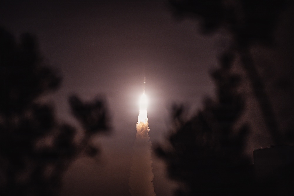 Atlas V launches Leo 6 Mission Launches from Cape Canaveral Space Force Station