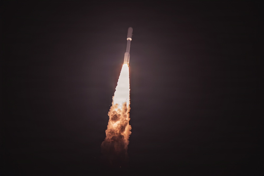 Atlas V launches Leo 6 Mission Launches from Cape Canaveral Space Force Station