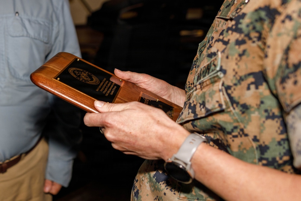 Jason Connerley receives Public Safety Communications Center Supervisor of the Year Award