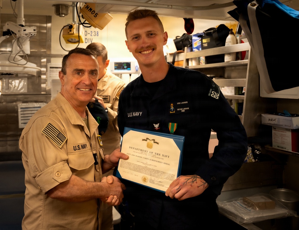 Rear Adm. Joe Cahill visits USS Lassen (DDG 82)
