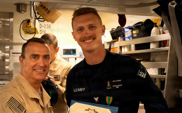 Rear Adm. Joe Cahill visits USS Lassen (DDG 82)