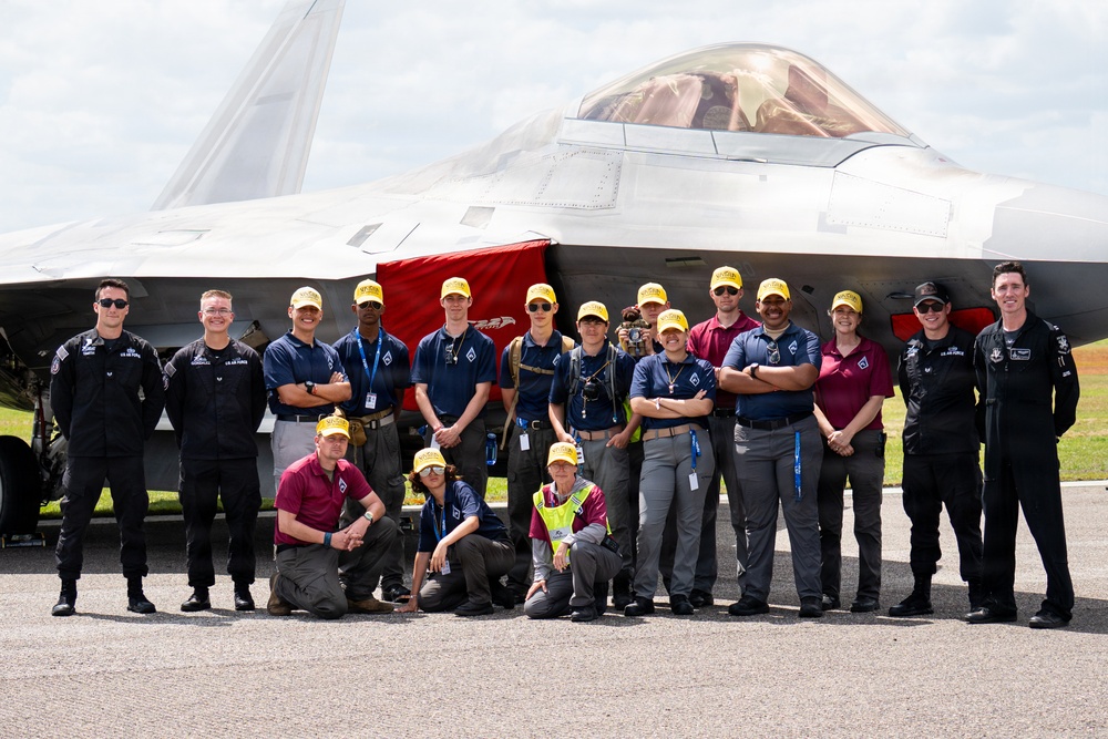 F-22 Aerial Demonstration Team joins 52nd Annual SUN 'n FUN Aerospace Expo