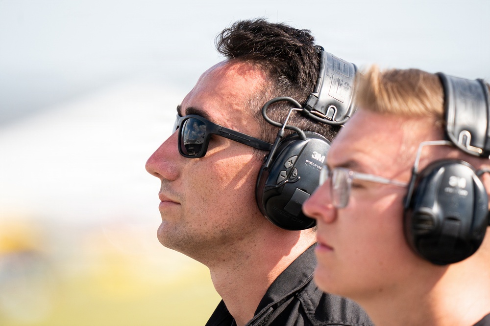 F-22 Aerial Demonstration Team joins 52nd Annual SUN 'n FUN Aerospace Expo