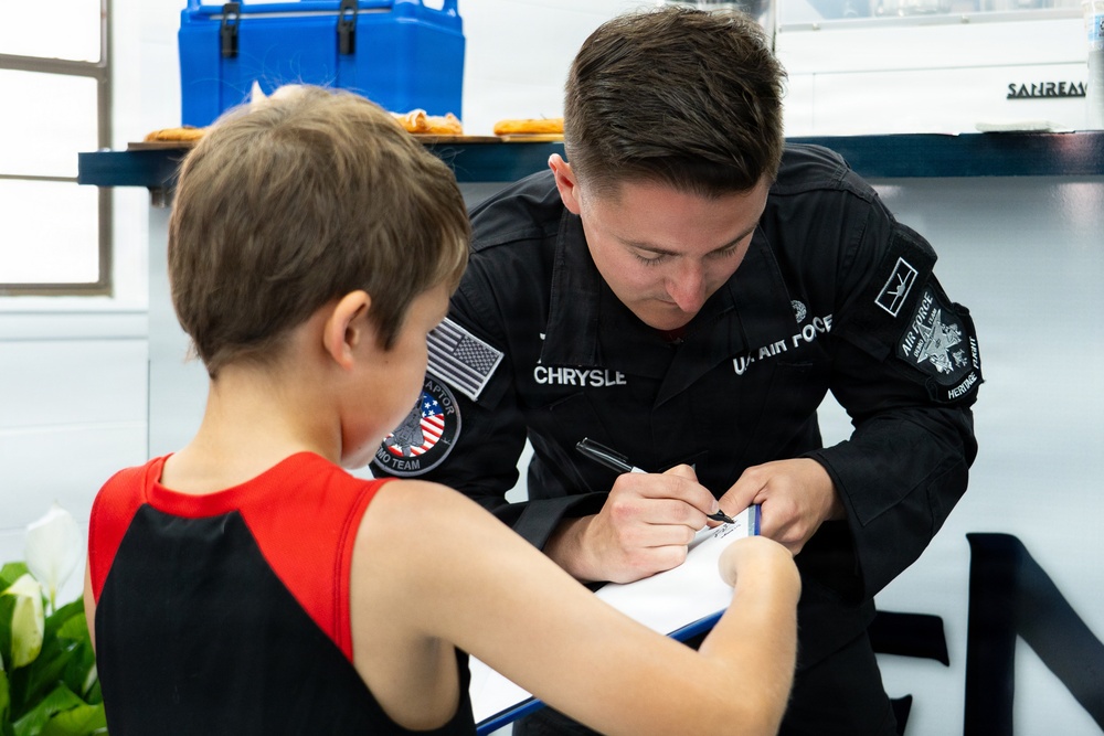 F-22 Aerial Demonstration Team joins 52nd Annual SUN 'n FUN Aerospace Expo