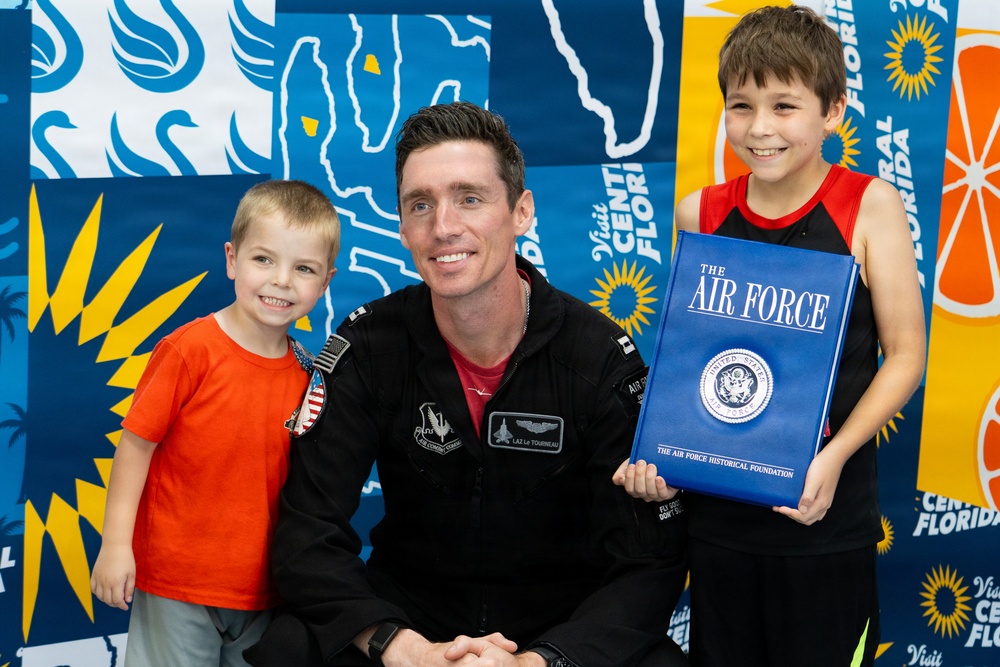 F-22 Aerial Demonstration Team joins 52nd Annual SUN 'n FUN Aerospace Expo