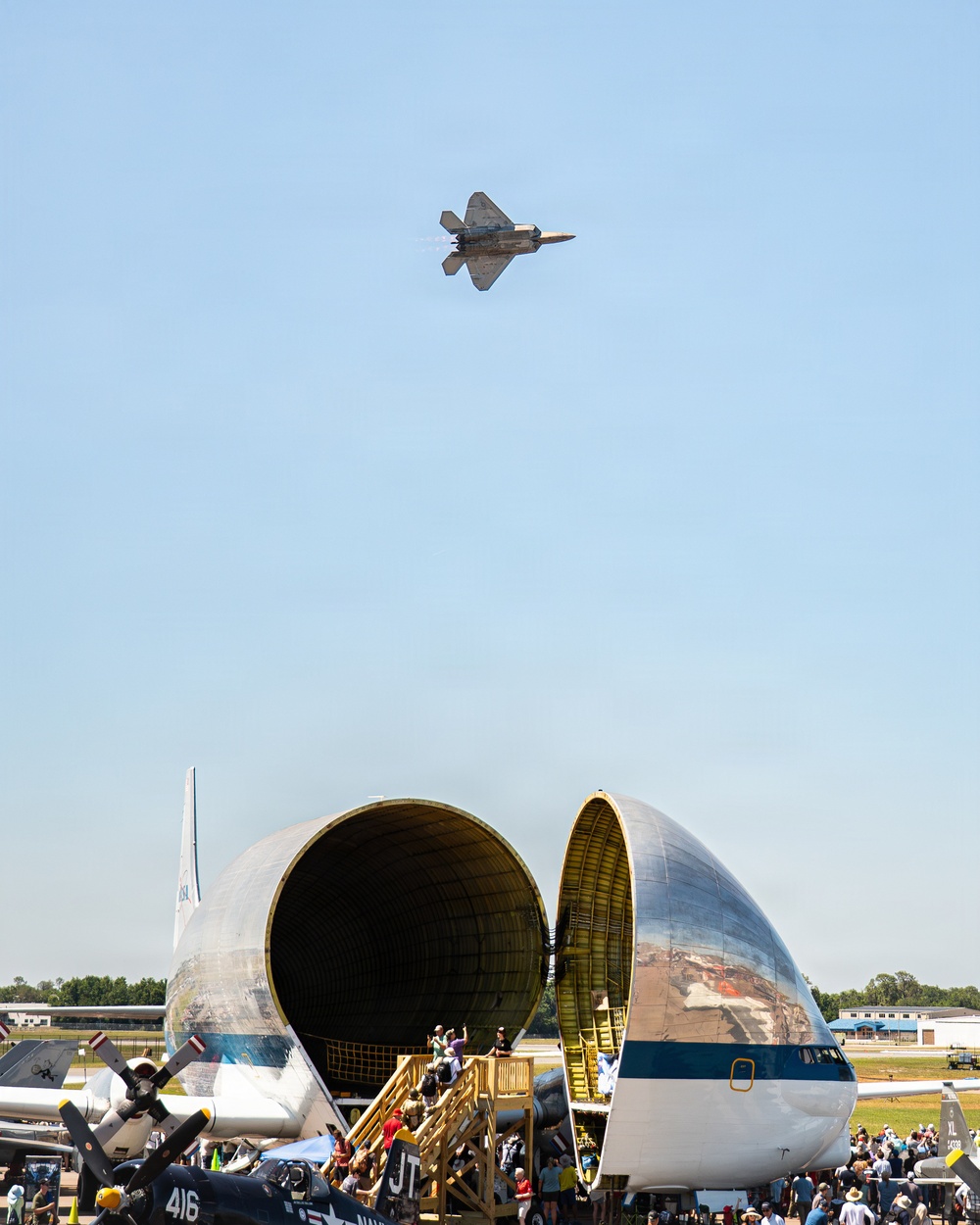 F-22 Aerial Demonstration Team joins 52nd Annual SUN 'n FUN Aerospace Expo
